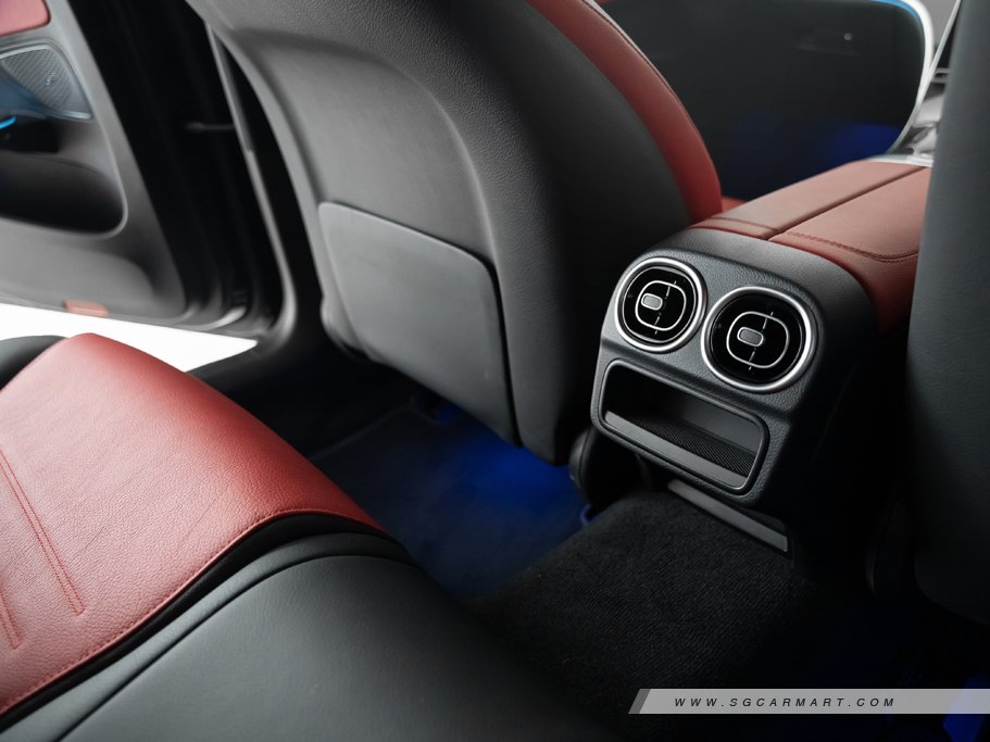 https://i.i-sgcm.com/new_cars/cars/12923/12923_g109