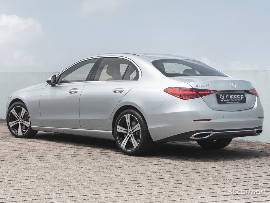 https://i.i-sgcm.com/new_cars/cars/12923/12923_g116