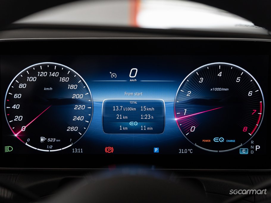 https://i.i-sgcm.com/new_cars/cars/12923/12923_g128