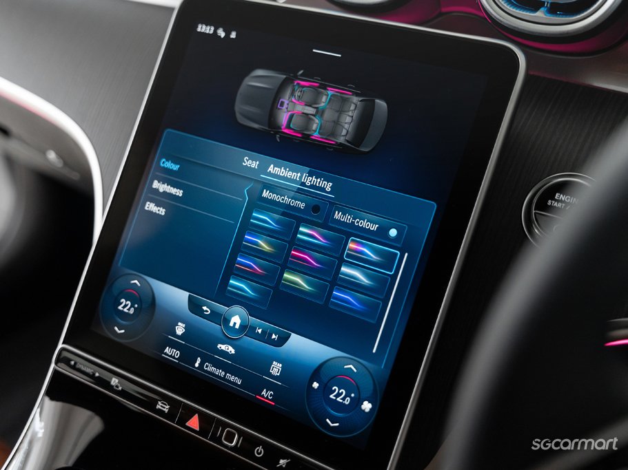 https://i.i-sgcm.com/new_cars/cars/12923/12923_g136