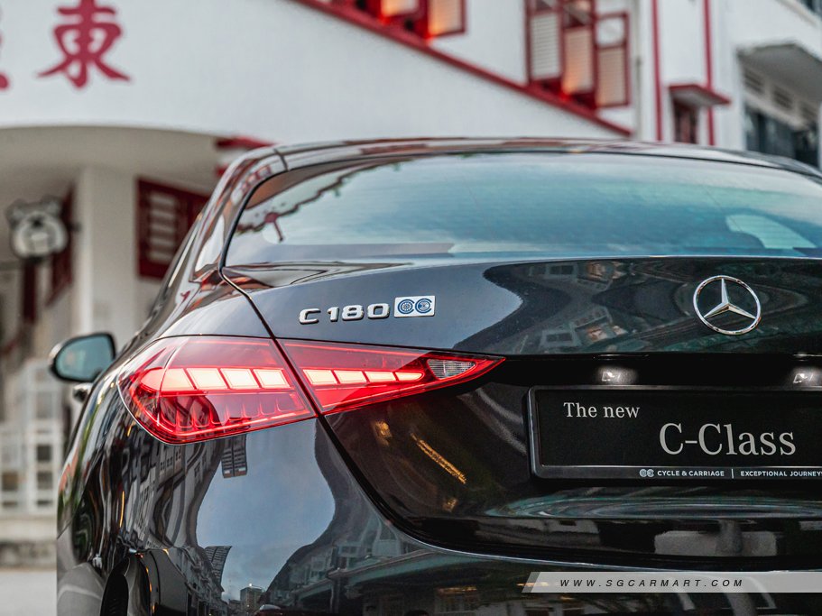 https://i.i-sgcm.com/new_cars/cars/12923/12923_g13