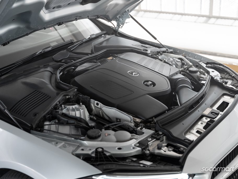 https://i.i-sgcm.com/new_cars/cars/12923/12923_g161