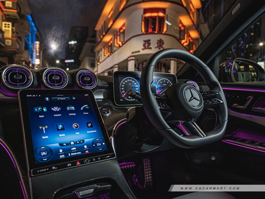 https://i.i-sgcm.com/new_cars/cars/12923/12923_g20