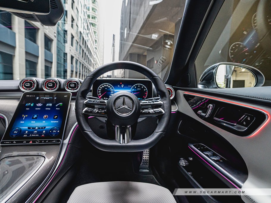 https://i.i-sgcm.com/new_cars/cars/12923/12923_g21