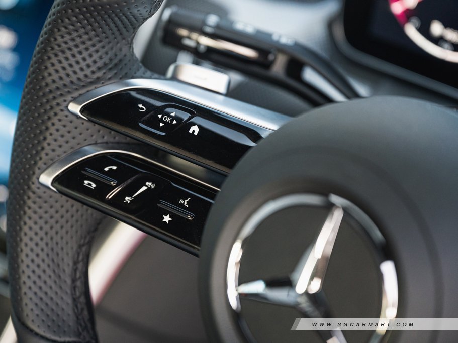 https://i.i-sgcm.com/new_cars/cars/12923/12923_g25