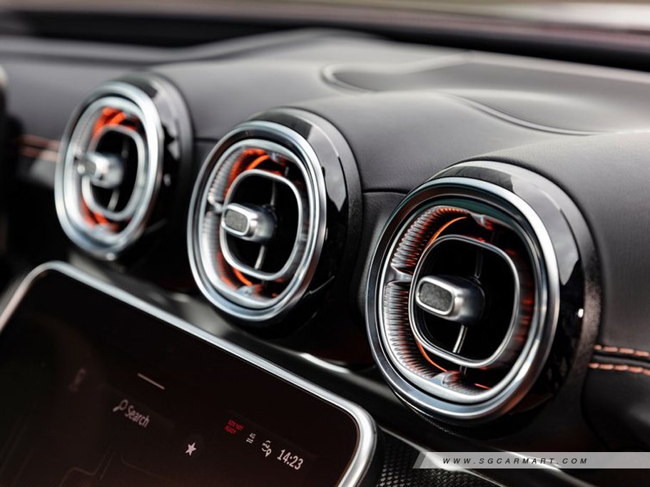 https://i.i-sgcm.com/new_cars/cars/12923/12923_g48