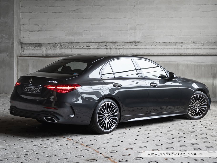 https://i.i-sgcm.com/new_cars/cars/12923/12923_g55