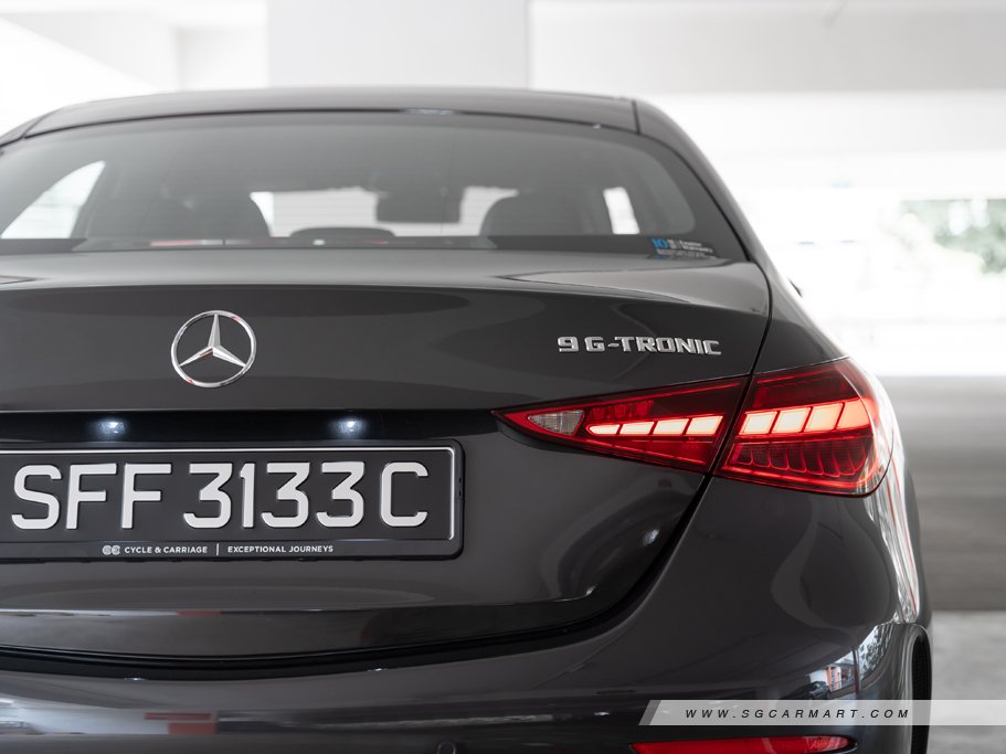 https://i.i-sgcm.com/new_cars/cars/12923/12923_g61