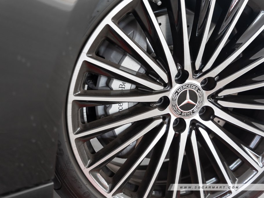 https://i.i-sgcm.com/new_cars/cars/12923/12923_g65