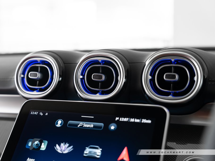 https://i.i-sgcm.com/new_cars/cars/12923/12923_g84