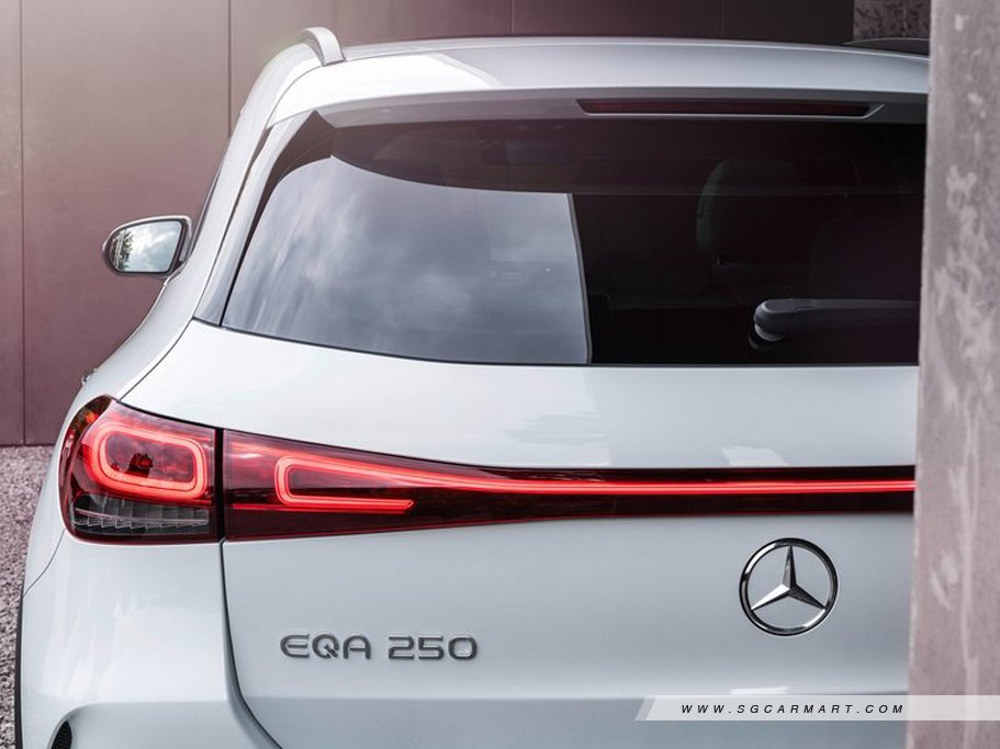 https://i.i-sgcm.com/new_cars/cars/12924/12924_g25