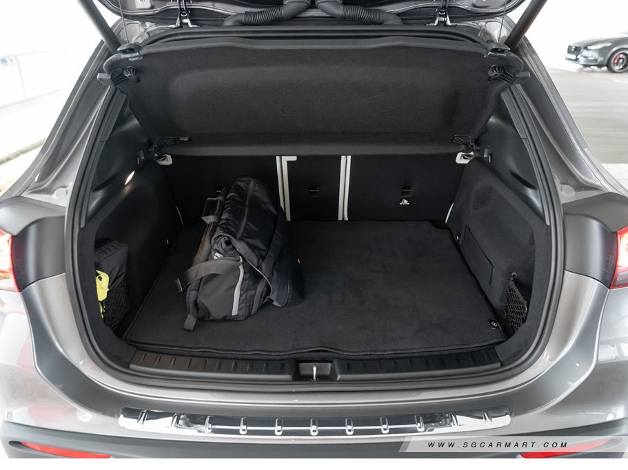 https://i.i-sgcm.com/new_cars/cars/12924/12924_g93