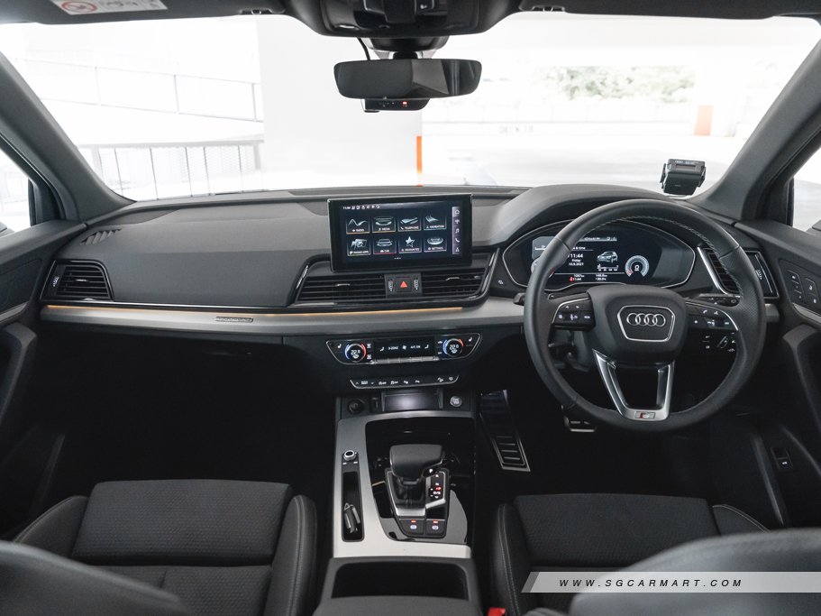 https://i.i-sgcm.com/new_cars/cars/12930/12930_g46