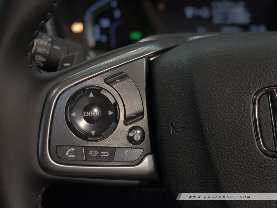 https://i.i-sgcm.com/new_cars/cars/12932/12932_g19