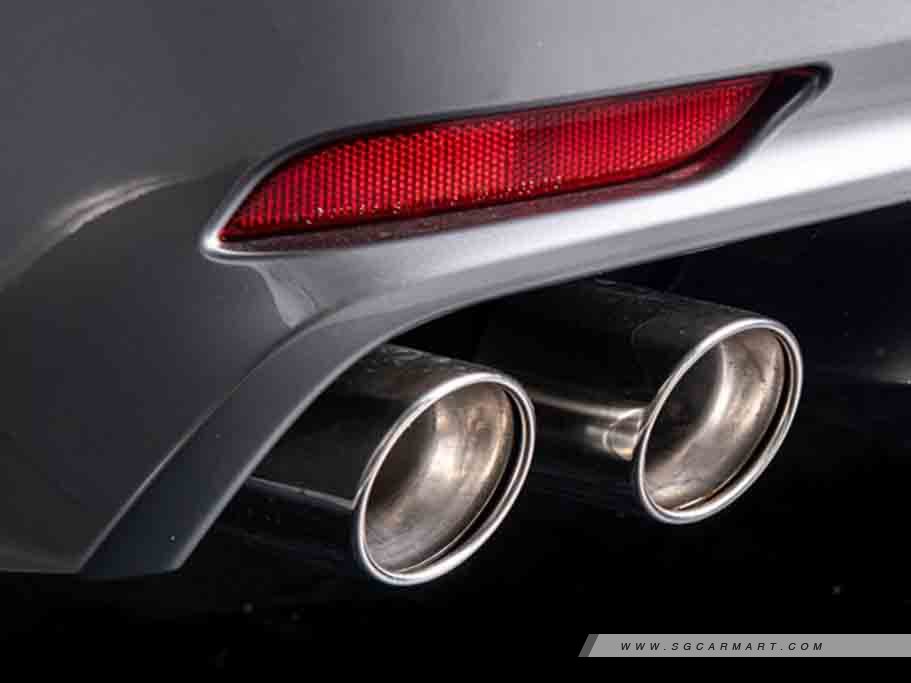 https://i.i-sgcm.com/new_cars/cars/12935/12935_g10