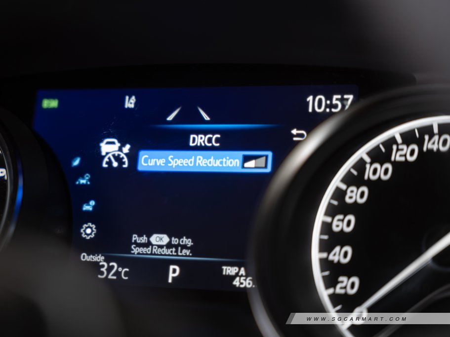 https://i.i-sgcm.com/new_cars/cars/12935/12935_g34