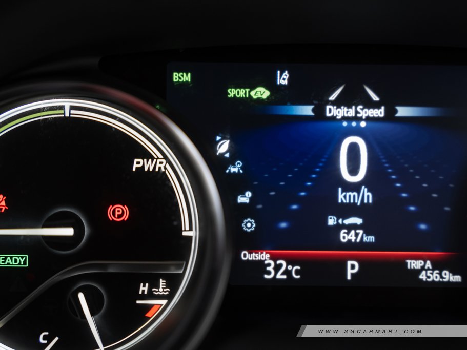 https://i.i-sgcm.com/new_cars/cars/12935/12935_g35