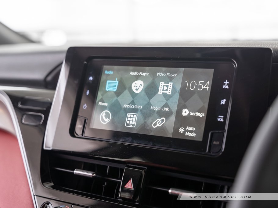https://i.i-sgcm.com/new_cars/cars/12935/12935_g40