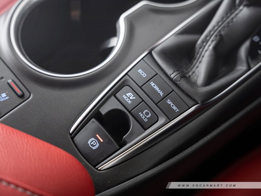 https://i.i-sgcm.com/new_cars/cars/12935/12935_g47