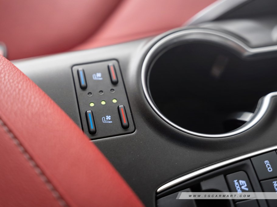 https://i.i-sgcm.com/new_cars/cars/12935/12935_g48