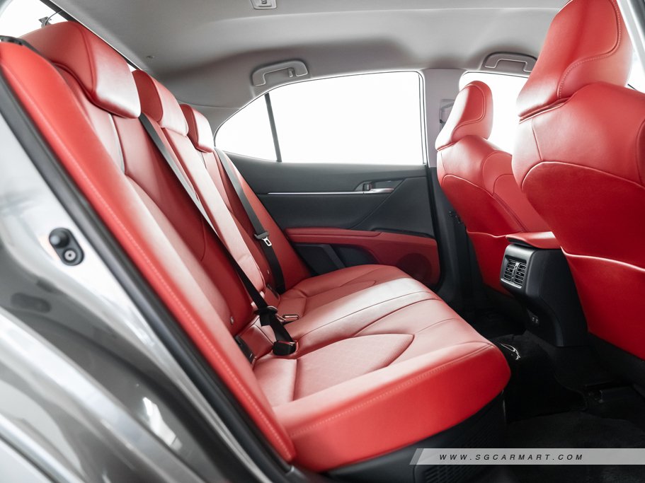 https://i.i-sgcm.com/new_cars/cars/12935/12935_g54