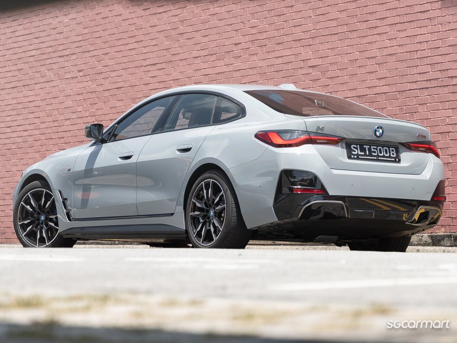 https://i.i-sgcm.com/new_cars/cars/12937/12937_g19