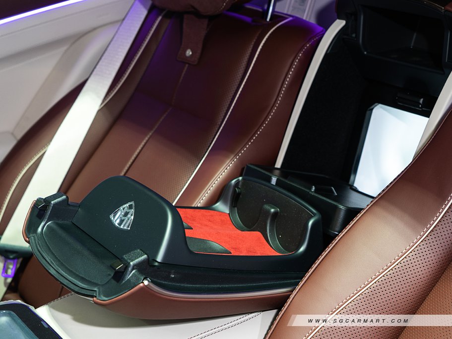 Mercedes-Benz Maybach GLS-Class GLS600 4MATIC 23