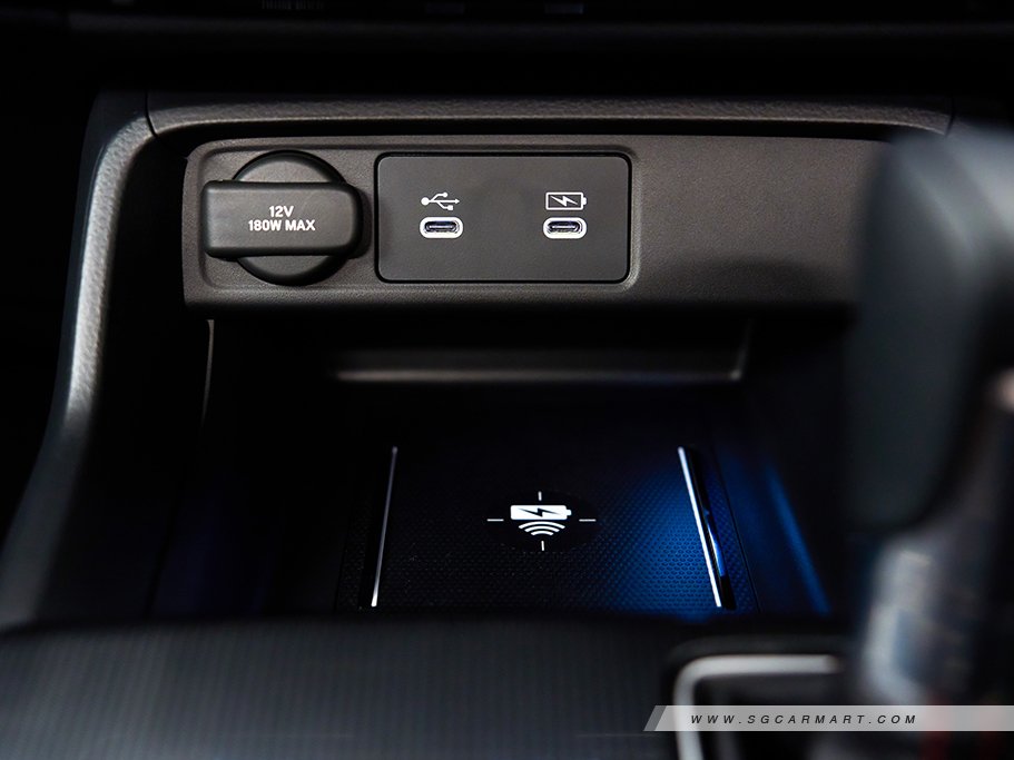 https://i.i-sgcm.com/new_cars/cars/12947/12947_g77