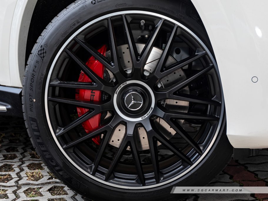 https://i.i-sgcm.com/new_cars/cars/12952/12952_g5