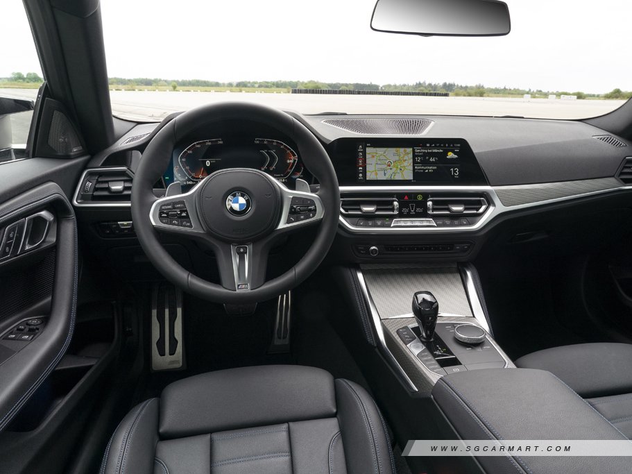 https://i.i-sgcm.com/new_cars/cars/12953/12953_g21