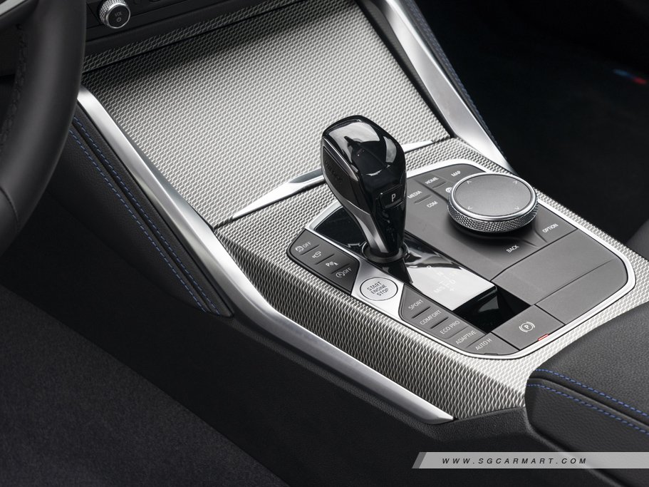 https://i.i-sgcm.com/new_cars/cars/12953/12953_g22