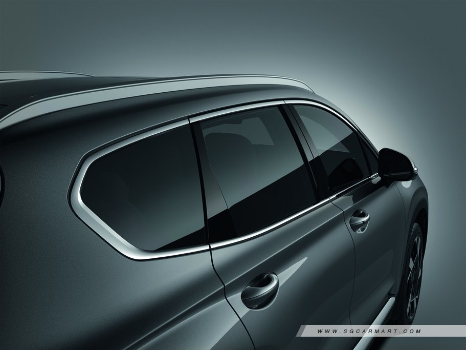 https://i.i-sgcm.com/new_cars/cars/12955/12955_g14