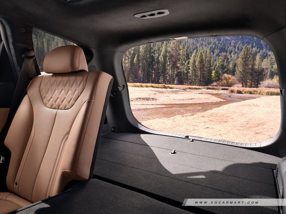 https://i.i-sgcm.com/new_cars/cars/12955/12955_g33
