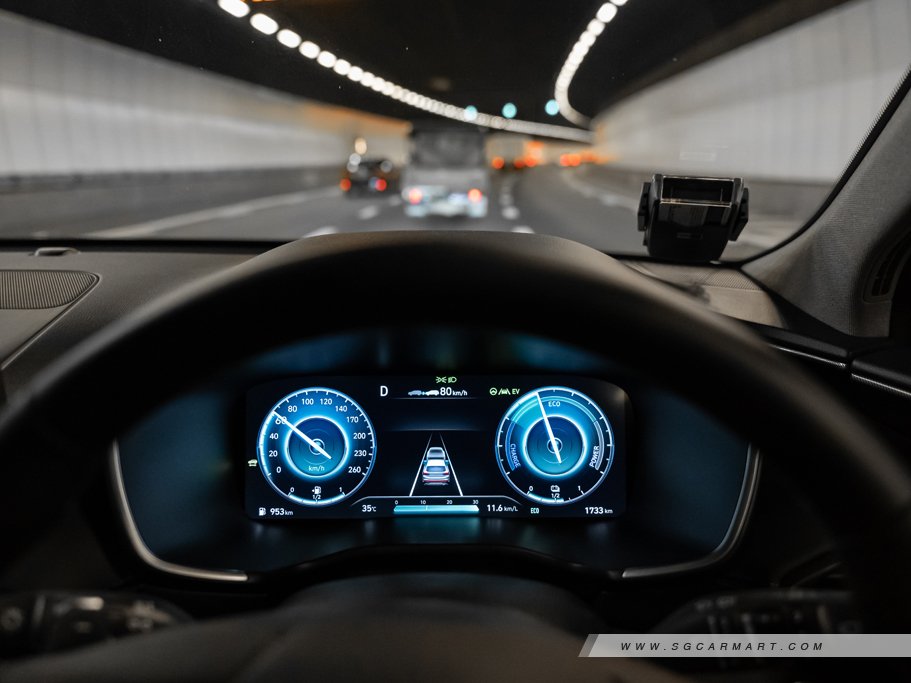 https://i.i-sgcm.com/new_cars/cars/12955/12955_g55