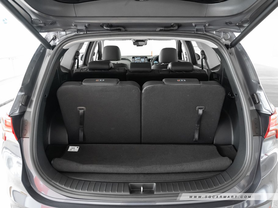 https://i.i-sgcm.com/new_cars/cars/12955/12955_g86