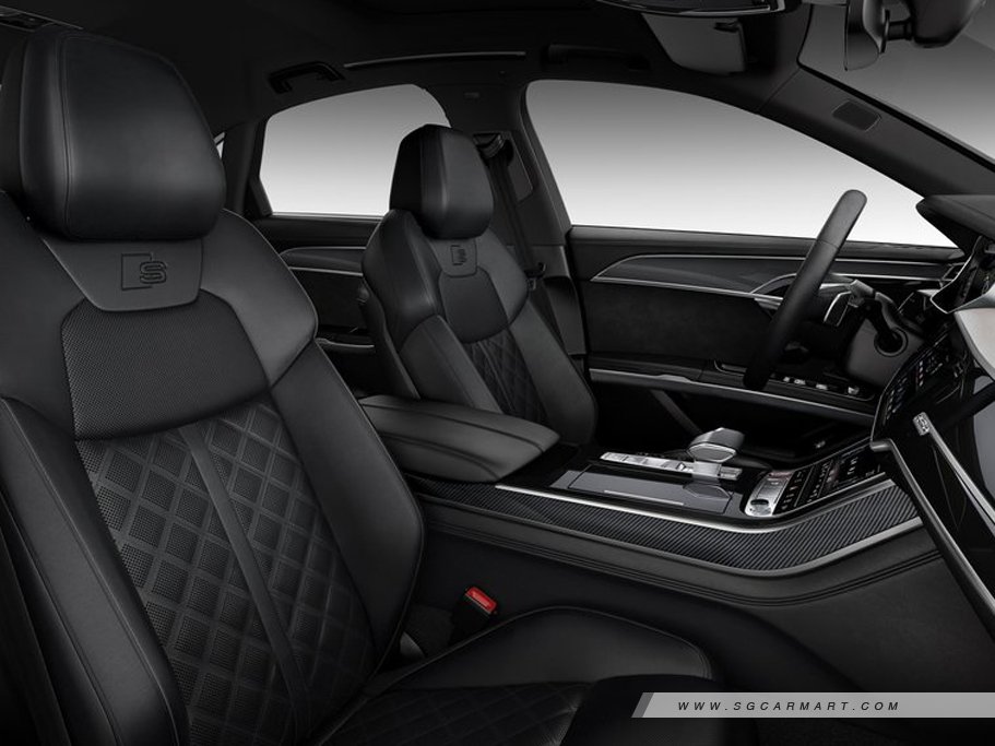 https://i.i-sgcm.com/new_cars/cars/12960/12960_g18