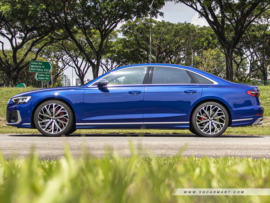 https://i.i-sgcm.com/new_cars/cars/12960/12960_g32