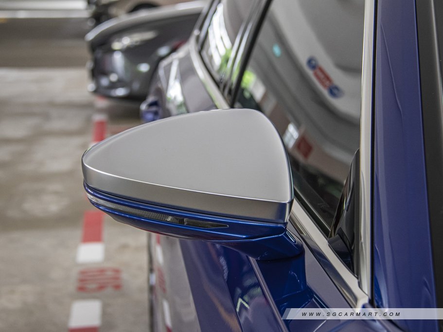 https://i.i-sgcm.com/new_cars/cars/12960/12960_g35