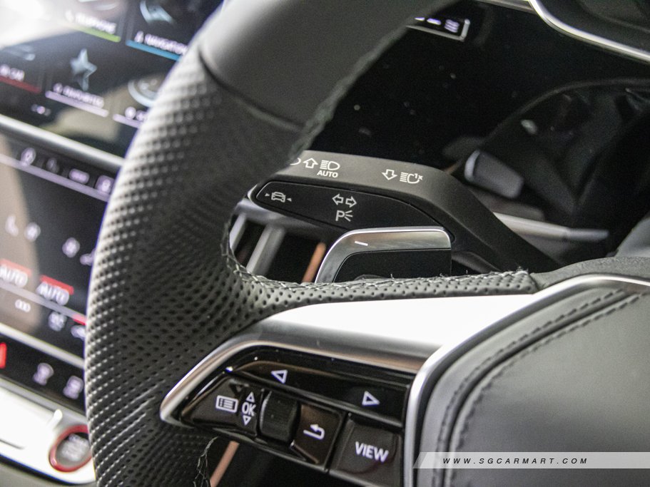 https://i.i-sgcm.com/new_cars/cars/12960/12960_g43