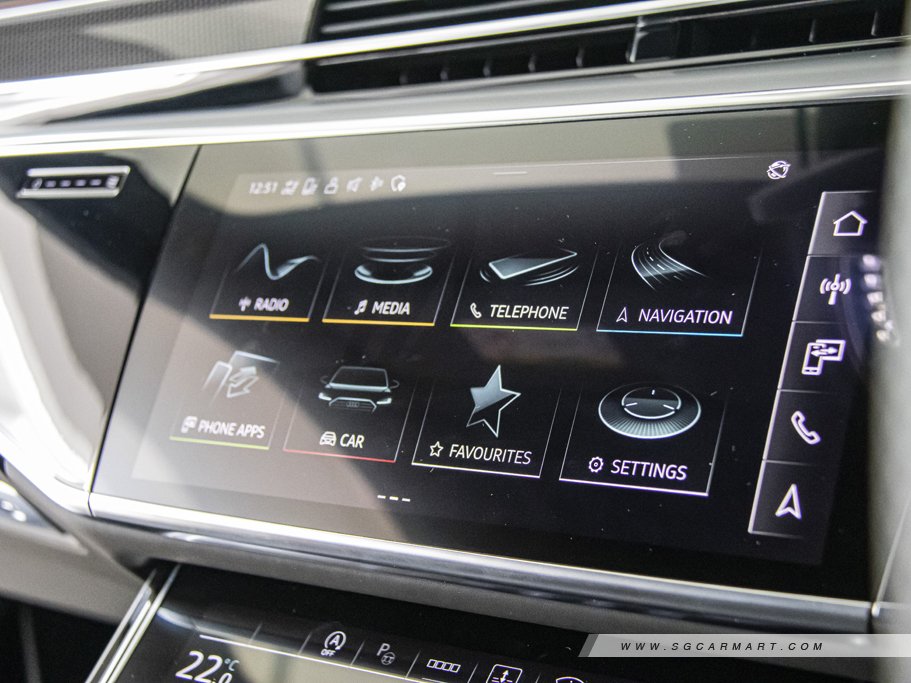 https://i.i-sgcm.com/new_cars/cars/12960/12960_g44