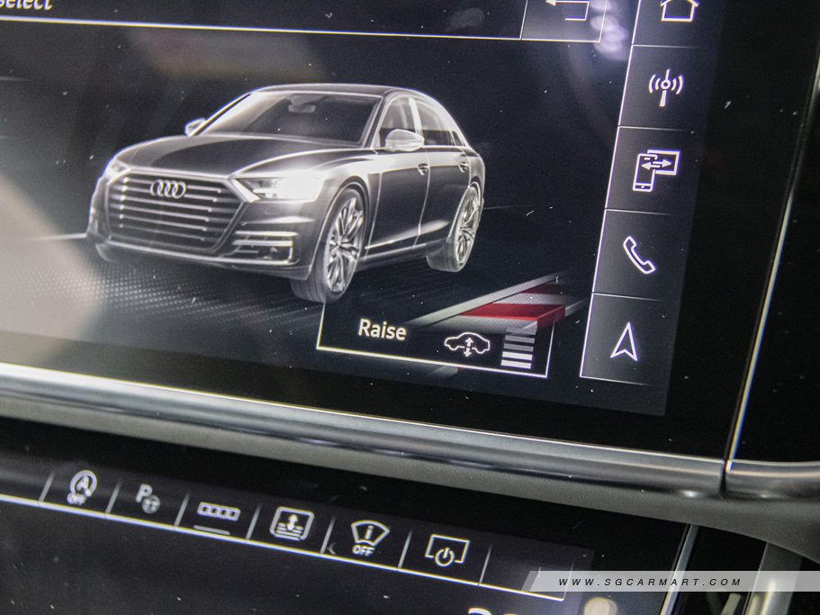 https://i.i-sgcm.com/new_cars/cars/12960/12960_g51