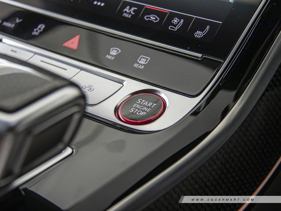 https://i.i-sgcm.com/new_cars/cars/12960/12960_g57