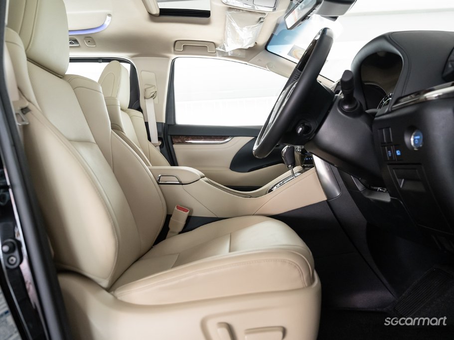 https://i.i-sgcm.com/new_cars/cars/12961/12961_g36