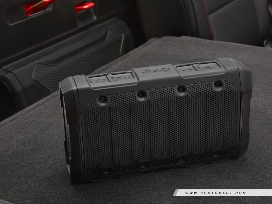 https://i.i-sgcm.com/new_cars/cars/12964/12964_g36