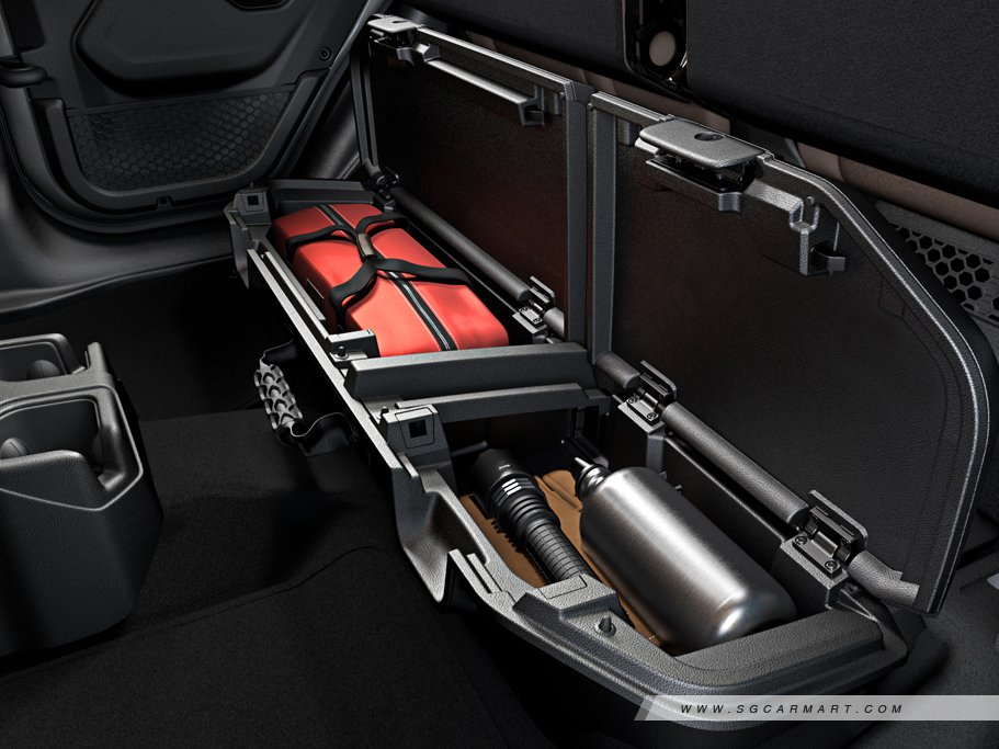 https://i.i-sgcm.com/new_cars/cars/12964/12964_g37