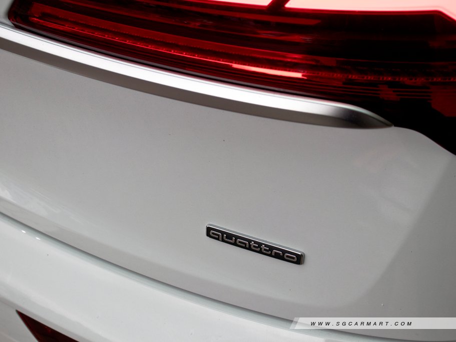 https://i.i-sgcm.com/new_cars/cars/12968/12968_g11