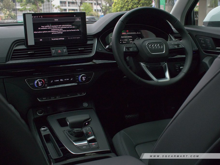 https://i.i-sgcm.com/new_cars/cars/12968/12968_g15