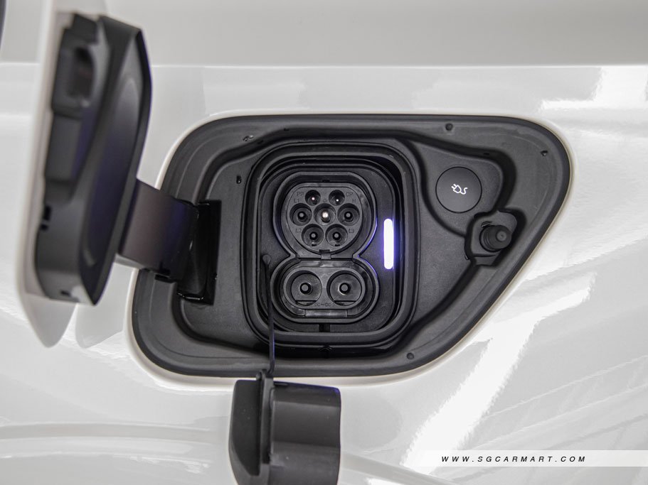 https://i.i-sgcm.com/new_cars/cars/12969/12969_g71