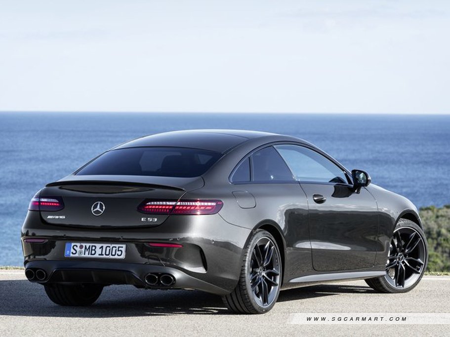 Mercedes-Benz E-Class Coupe Mild Hybrid 6