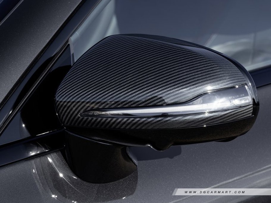 Mercedes-Benz E-Class Coupe Mild Hybrid 9
